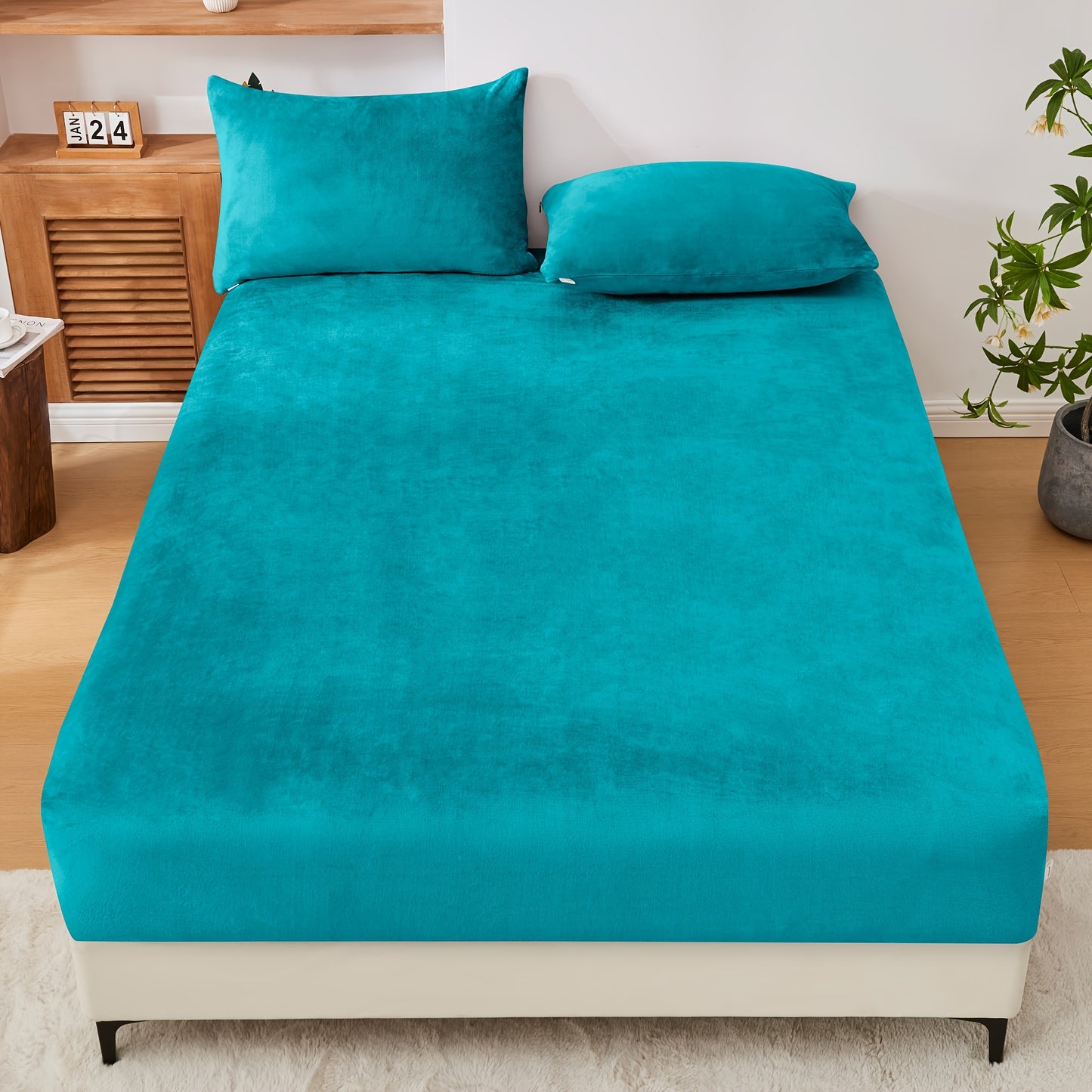 Winter Warm Fitted Sheet and Pillowcases Set - Ultra Soft, Comfy, Luxurious Bed Sheet