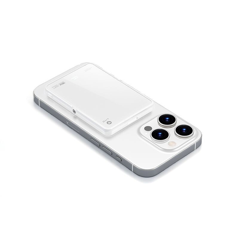 Sleek  5000mAh Magsafe Magnetic Portable Thin Power Bank Battery 5in 1-White